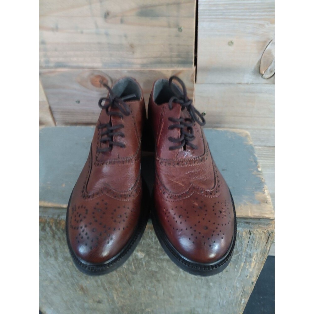 Jeffrey Campbell Moyra Wingtip Oxford Wmn's Sz 8.5 Lace Up Leather EUC